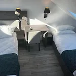 Mary's République Hotel