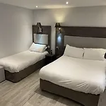 فندق ماريز ريبابليك باريس