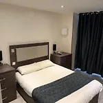 Mary's Republique Hotell Paris