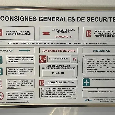 Hotel Mary's Republique Paris