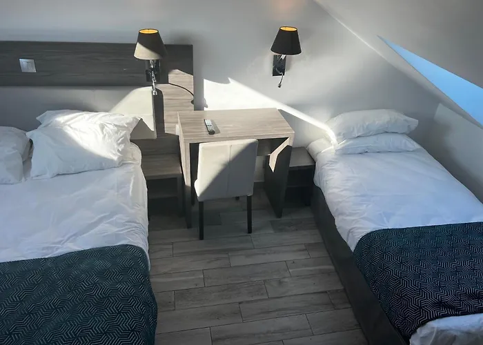 Mary's République Hotel