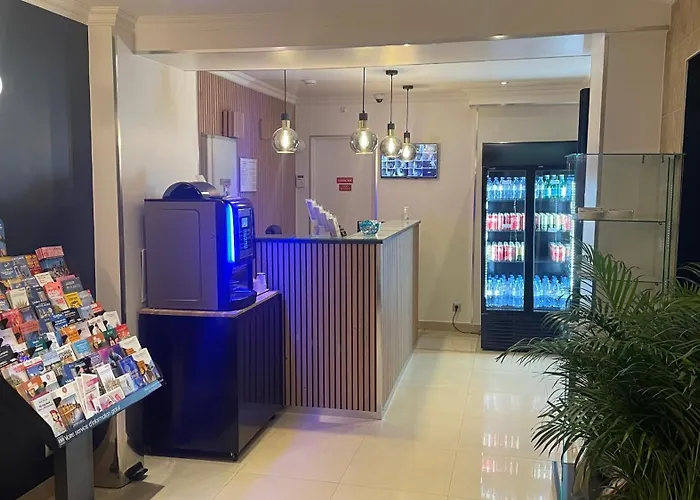 Mary's République 2* París