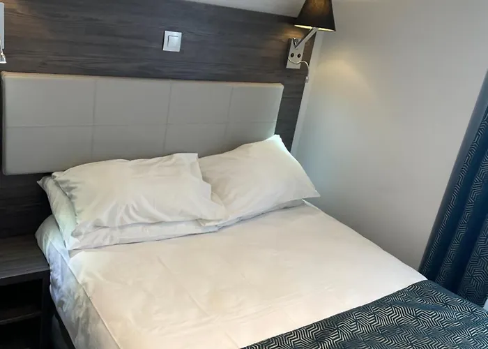 Mary's République Hotel París