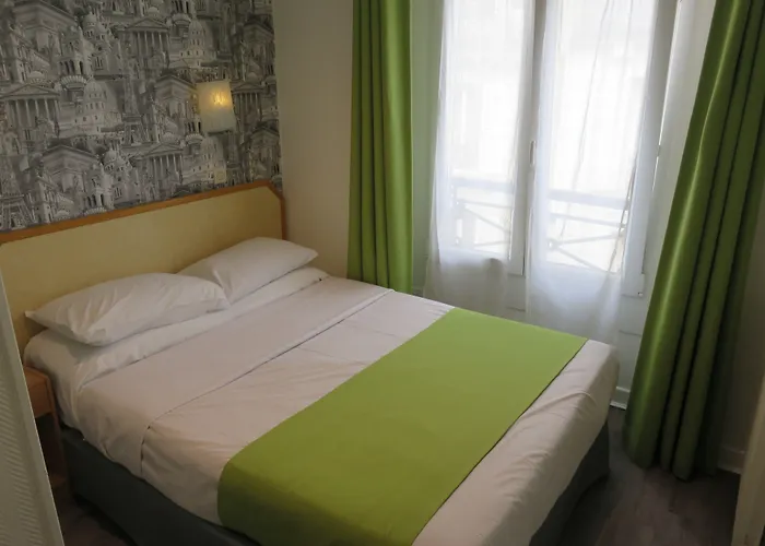 Hotel Mary's République