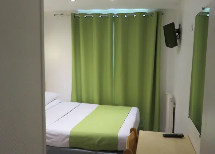 Hotel Mary's République