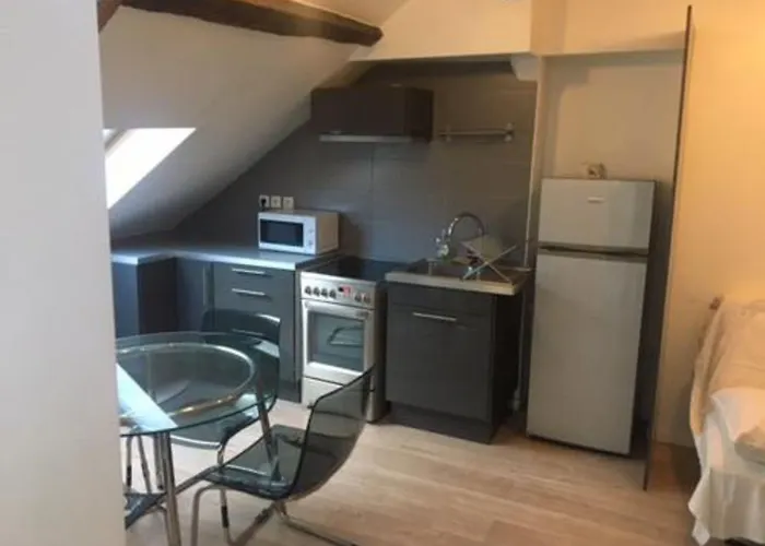 Mary's République Hotel