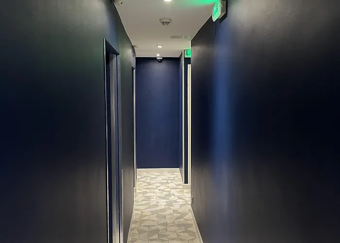 Mary's République 2* París