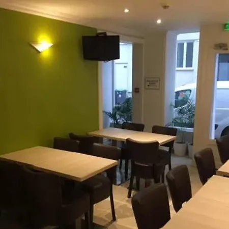 Hotel Mary's Republique