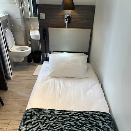 Mary's Republique Hotel Paris