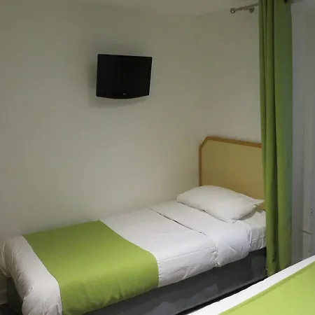Mary's Republique Hotel 2*
