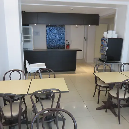 Hotel Mary's Republique