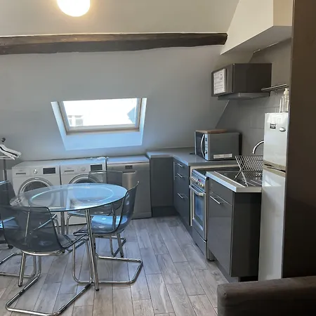 Mary's Republique Hotel