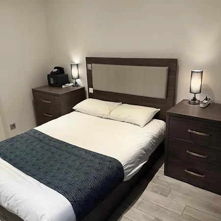 Mary's Republique Paříž