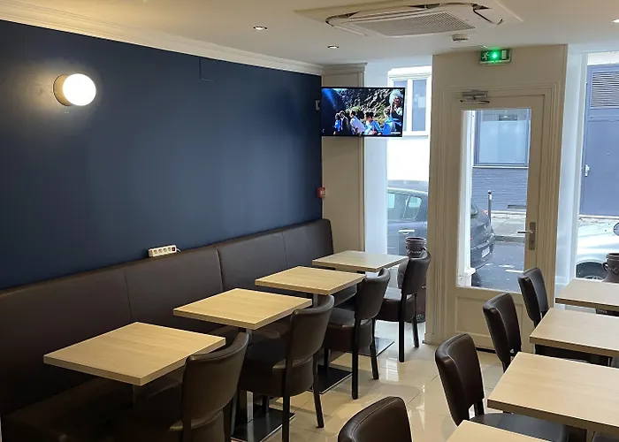 玛丽共和广场酒店 酒店